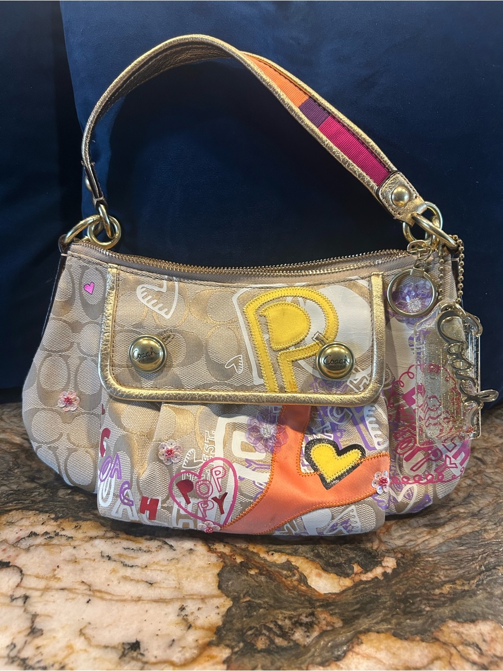 Coach Poppy Graffiti Groovy Bag (L0973-15040) Y2K